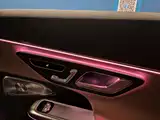 Фото 20 - Mercedes-Benz E-Class