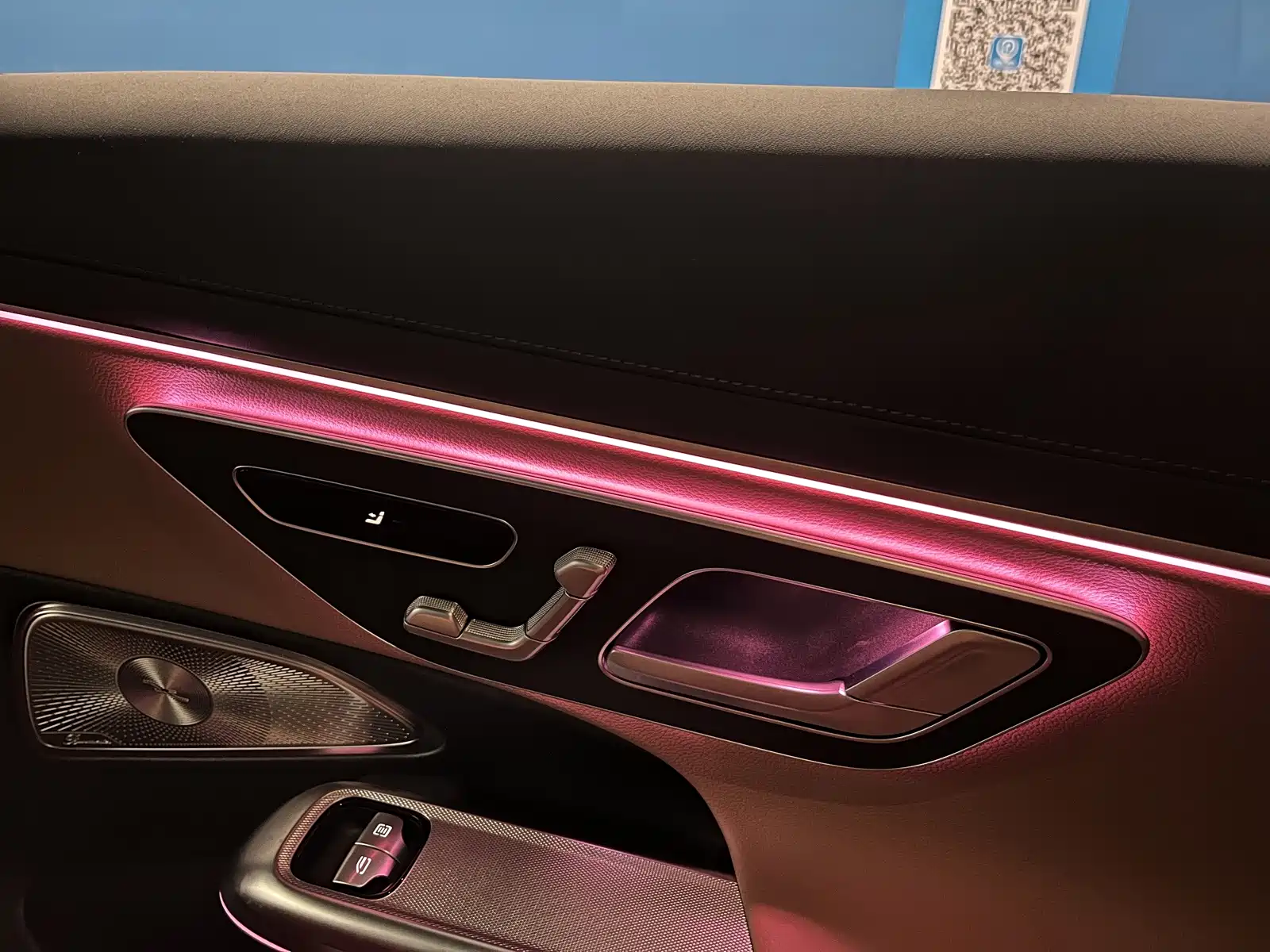 Фото 20 - Mercedes-Benz E-Class