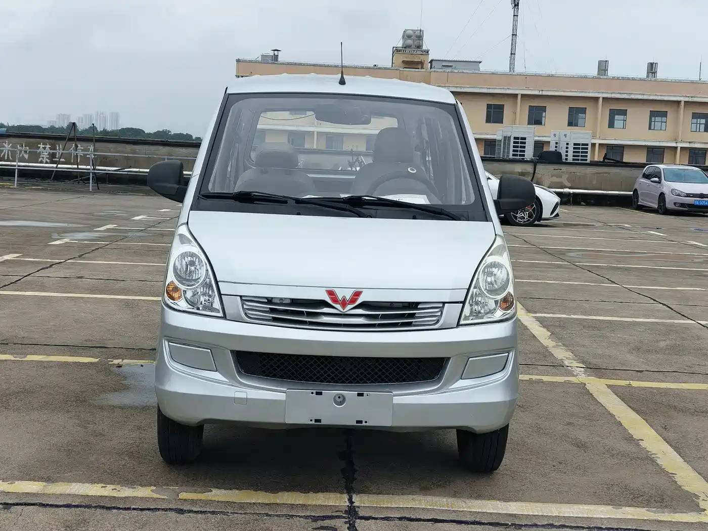 Wuling Motors Wuling Rongguang 2018 2017 1.2L Extended Basic