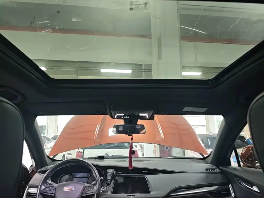 Cadillac XT4 2018 2018 Model 28T 2WD Technology