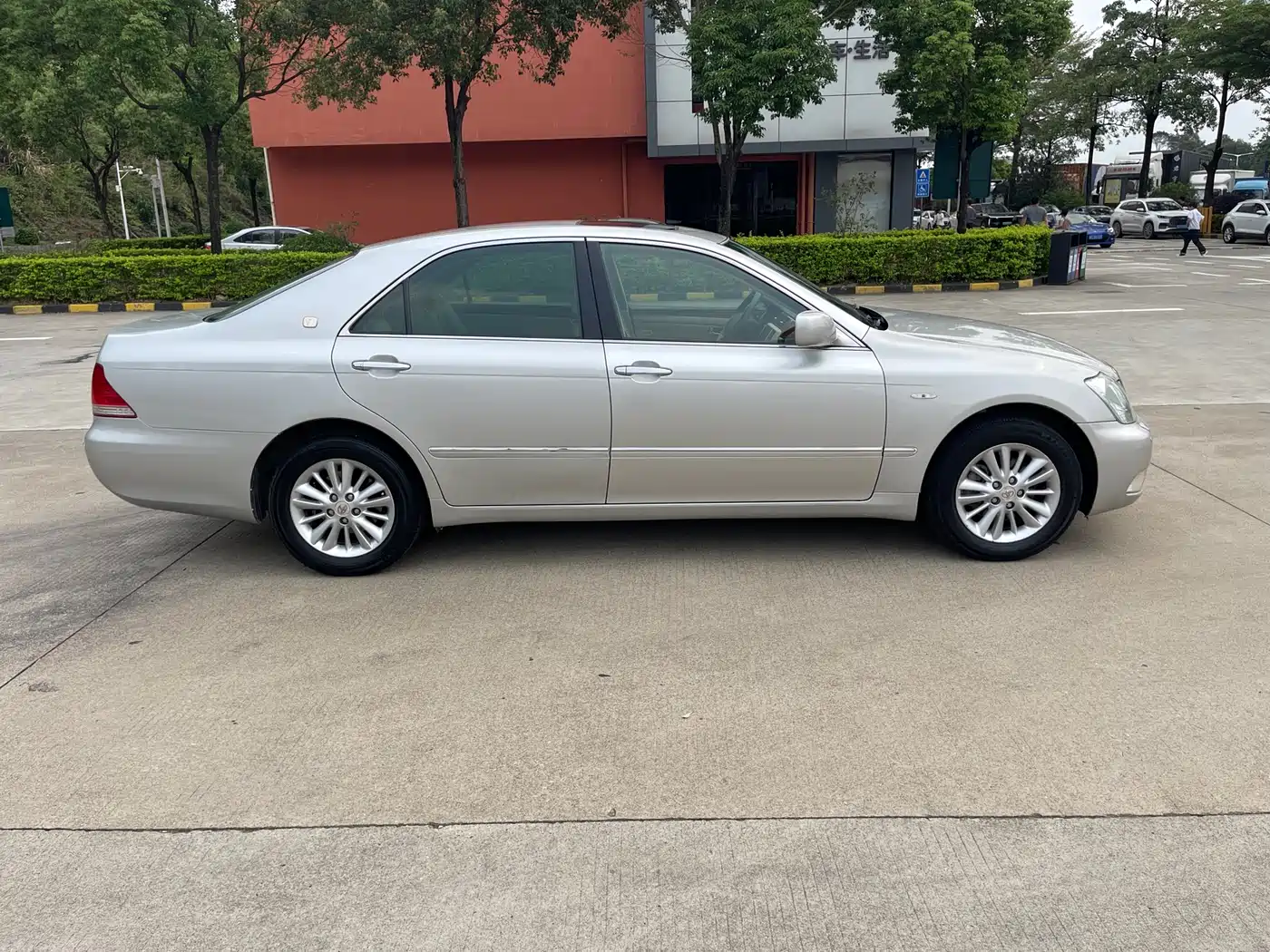 Toyota Crown 2007 2.5L Royal Special Edition фото 14