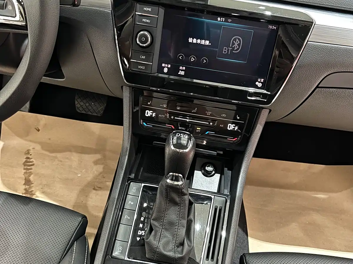 Škoda Superb 2019 TSI330 DSG Comfort Edition фото 5