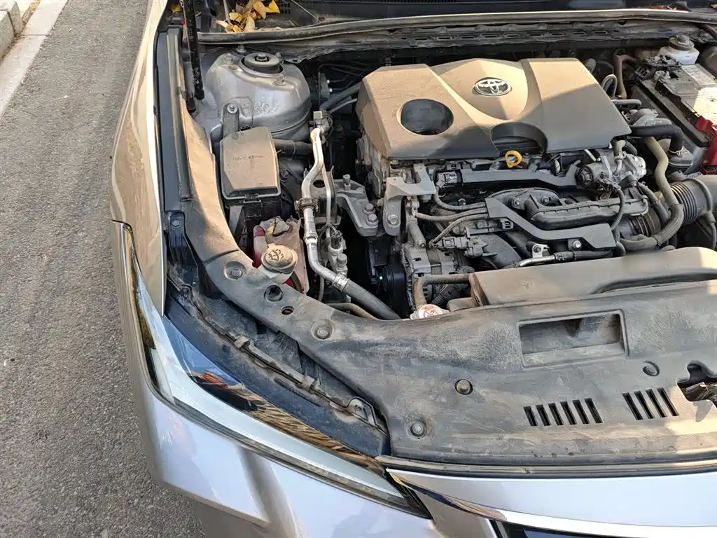 Toyota Avalon 2022 2.0L Luxury Edition фото 21
