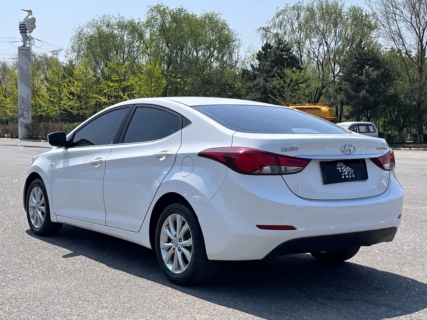 Hyundai Langdong 2016 1.6L Automatic Smart Edition фото 9