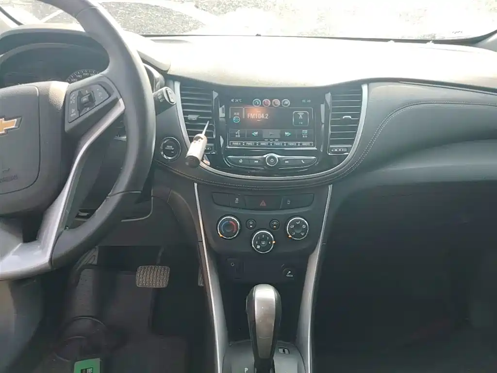 Chevrolet Trax 2017 1.4T Automatic 2WD Luxury фото 9