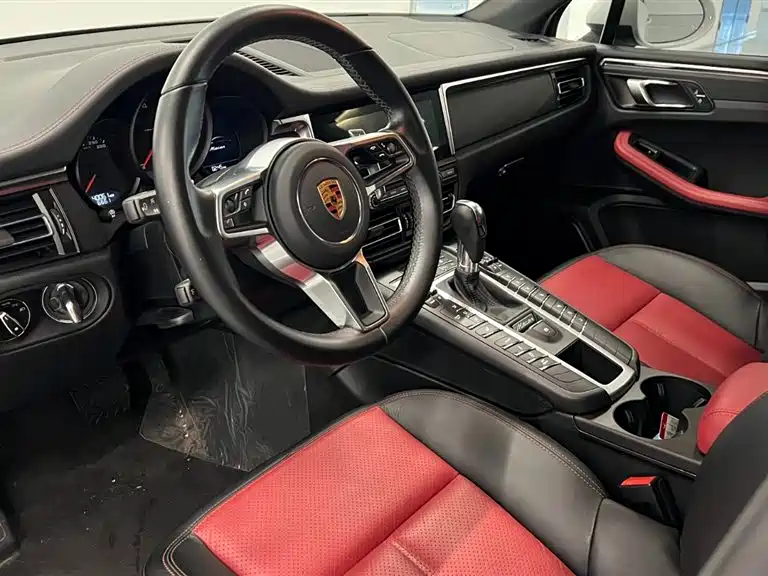 Porsche Macan 2021 Macan 2.0T фото 10