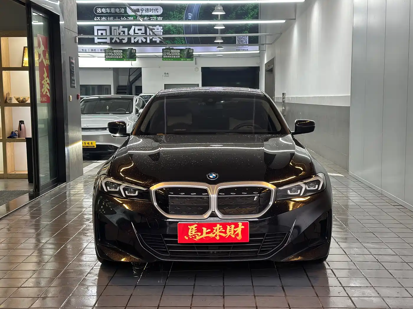 BMW i3 2024 eDrive 35 L фото 2
