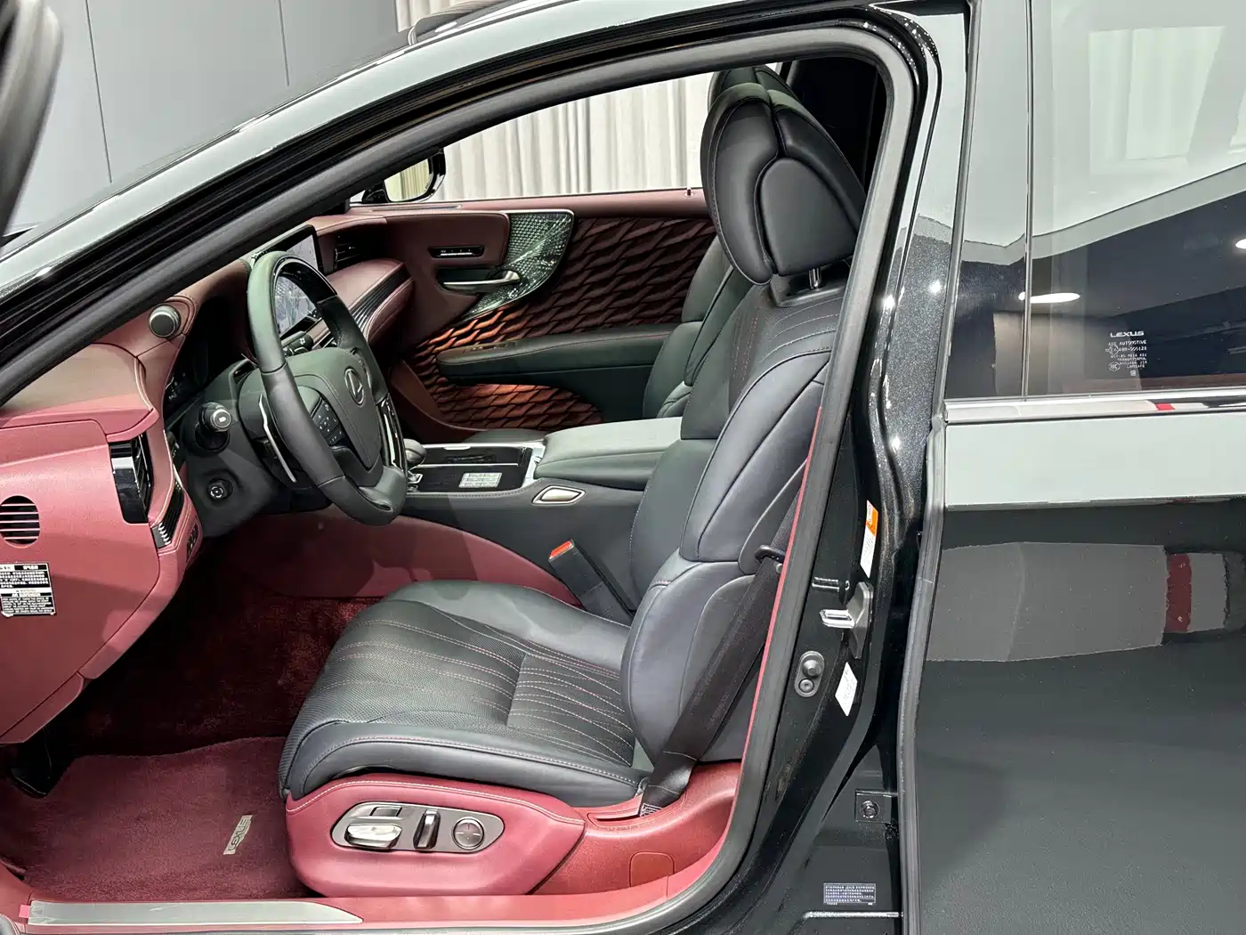 Lexus LS 2024 2024 Model 500h Executive Edition