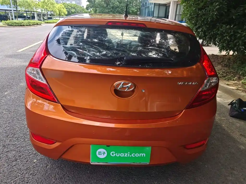 Hyundai Reina 2016 2014 Model 1.4L Automatic GLX