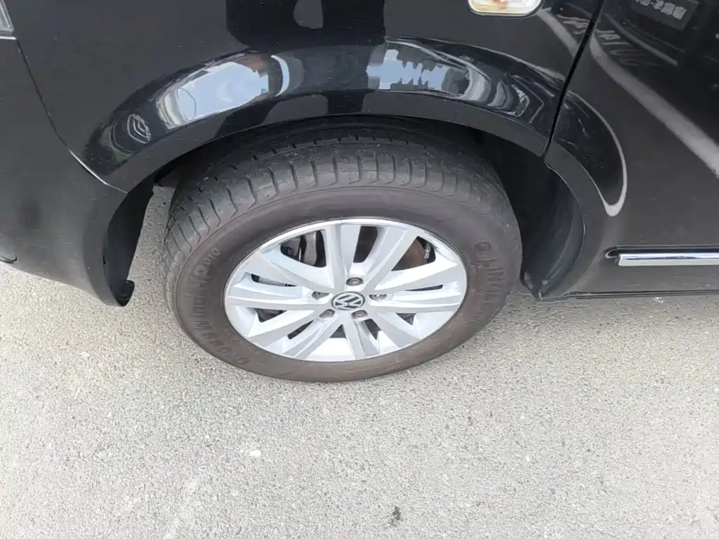 Volkswagen Multivan 2015 2012 2.0TSI 2WD Luxury Edition