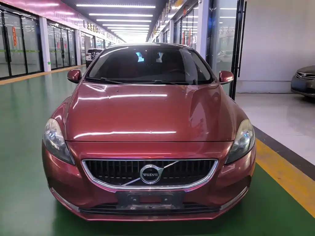 Volvo V40 2017 2017 T3 Momentum