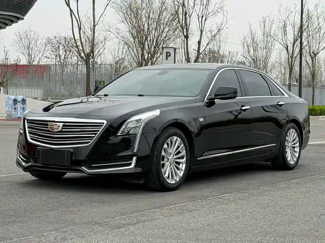 CADILLAC CT6
