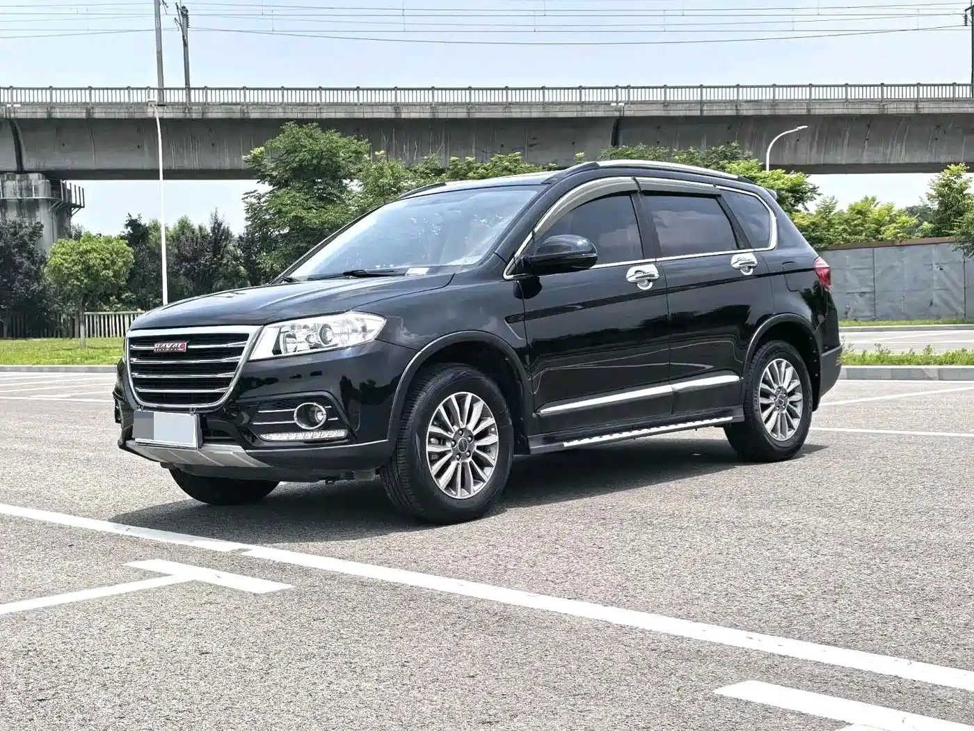 Фото 1 - Haval H6