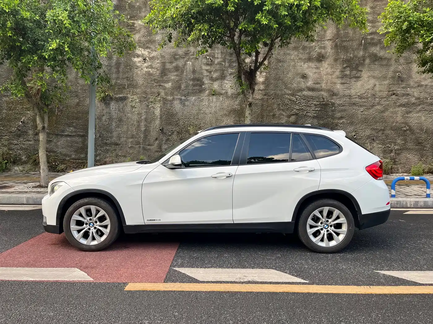 BMW X1 (Import) 2013 2012 sDrive18i Luxury