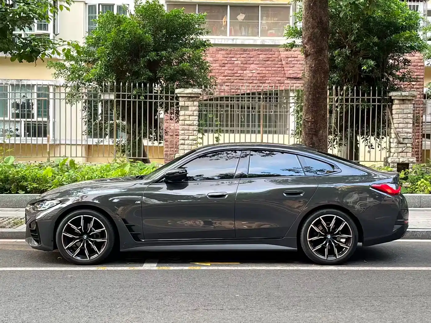 BMW 4-SERIES