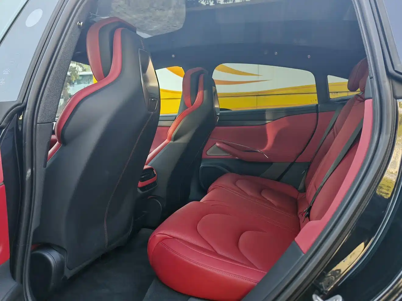Фото 4 - Xiaomi Auto Xiaomi SU7