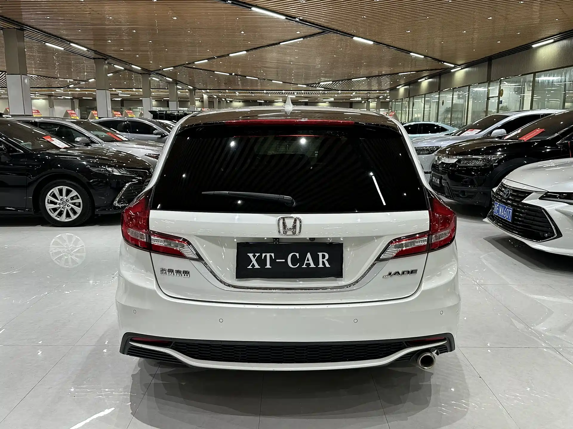 Фото 11 - Honda Jade