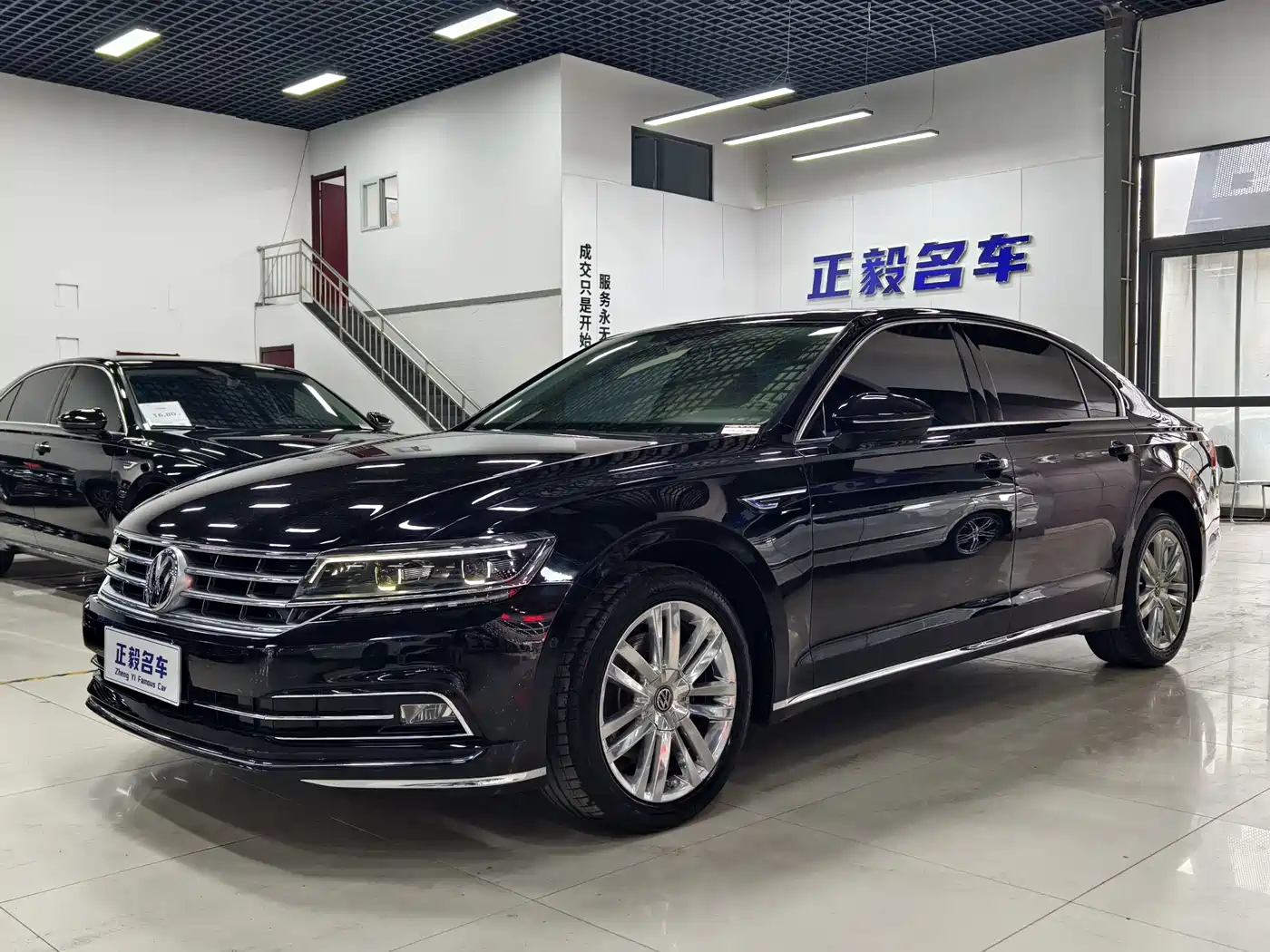 Volkswagen Phideon 2018 Facelift 380TSI FWD Flagship