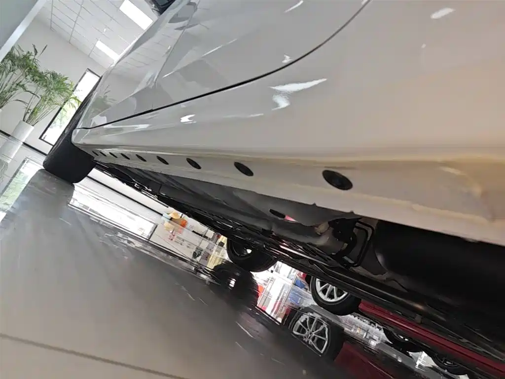 Hyundai Elantra 2023 1.5L CVT GLX Elite Edition фото 22