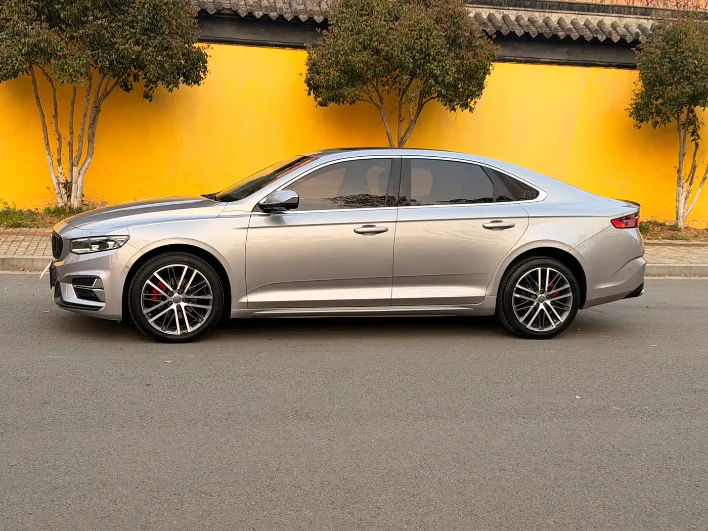 GEELY AUTOMOBILE XINGRUI