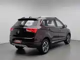 Фото 2 - Baojun 560