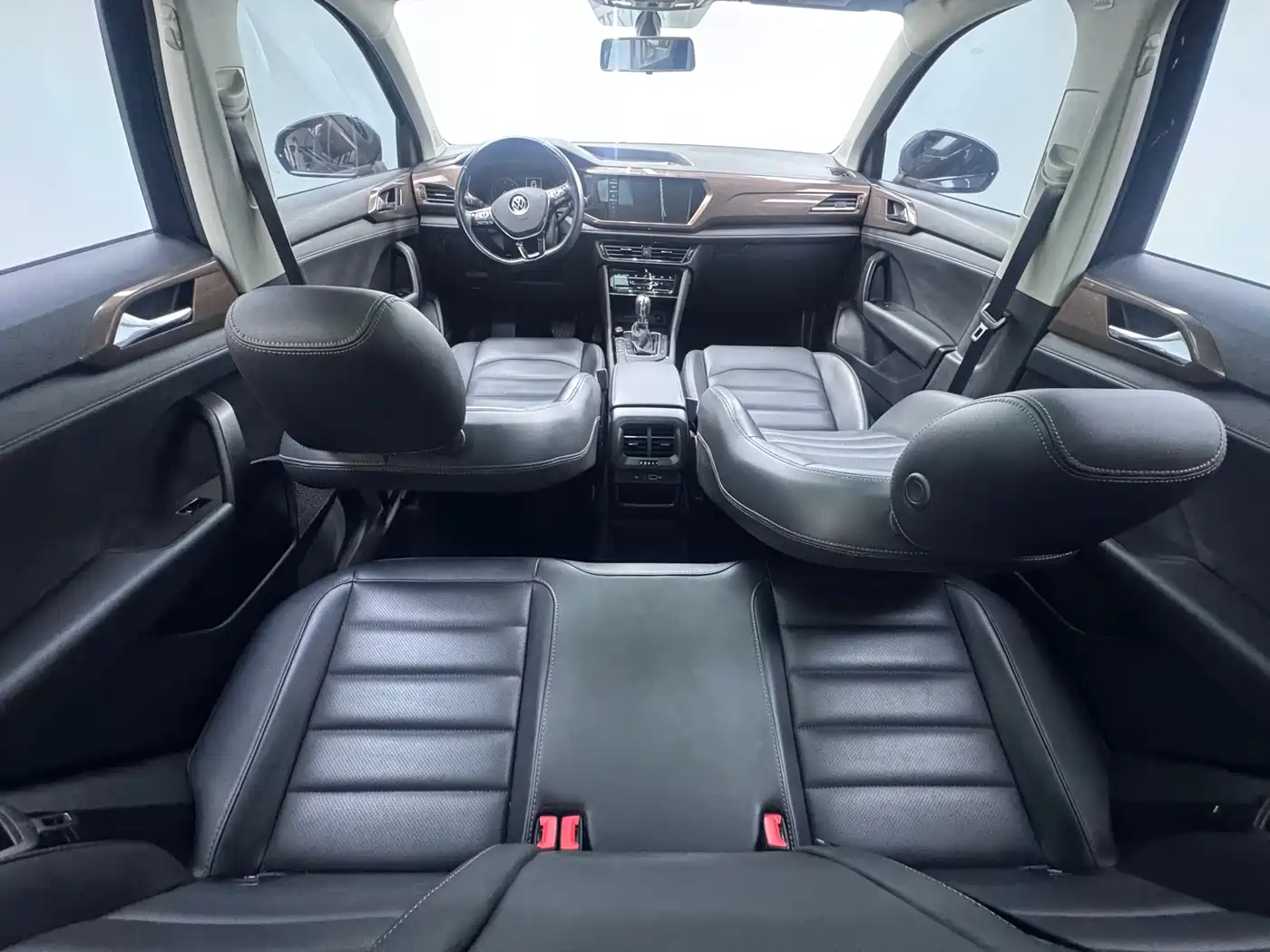 Volkswagen Tharu 2021 Model 280TSI 2WD Luxury Edition фото 10