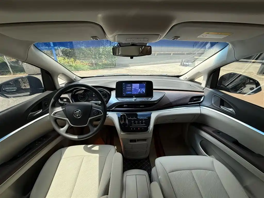 BUICK GL8