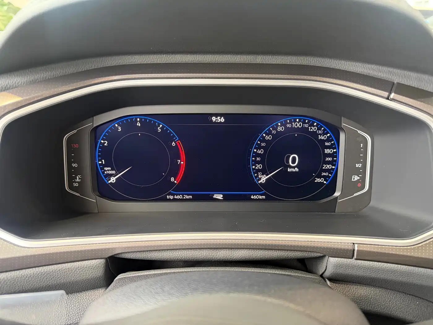 Volkswagen T-ROC 2026 300TSI DSG 2WD Morning Light Edition фото 17