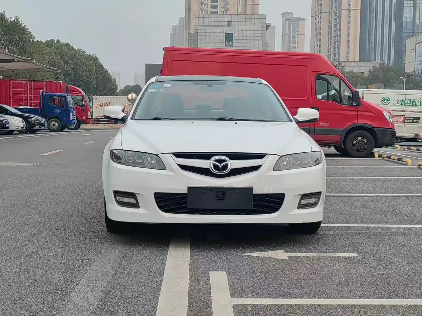Фото 2 - Mazda 6