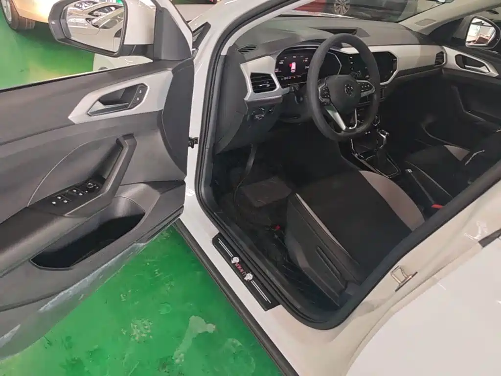 Volkswagen Tanying 2021 2021 1.5L Automatic Smart Connect Edition