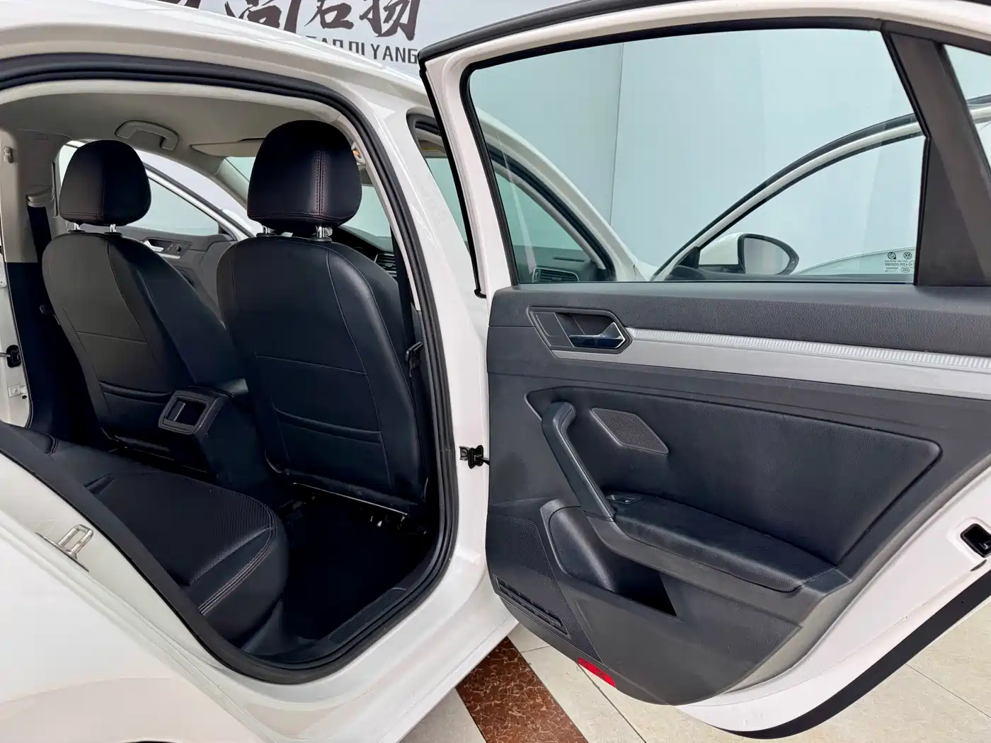 Volkswagen Lamando 2018 230TSI DSG Trend Edition фото 10