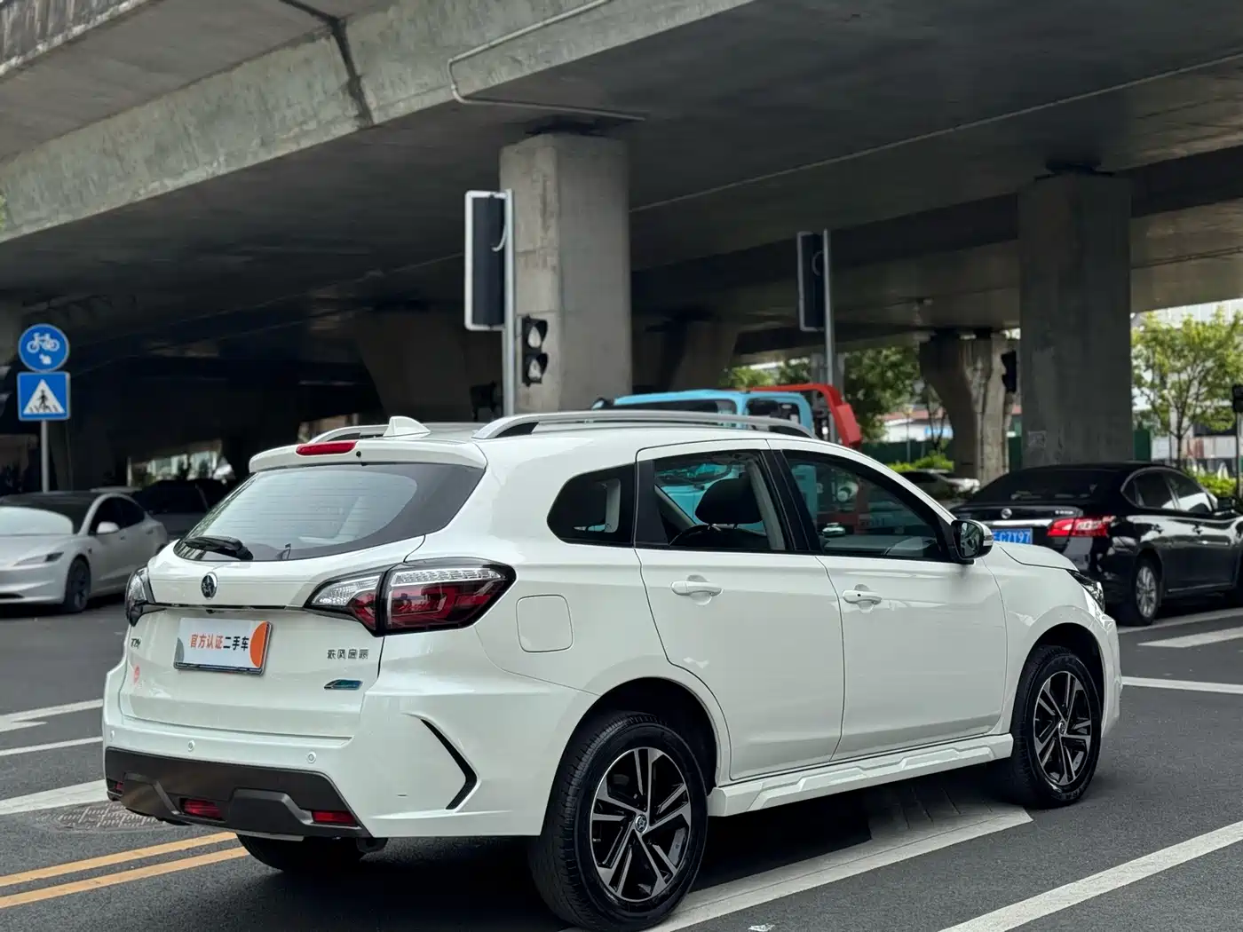 2018 Venucia T70