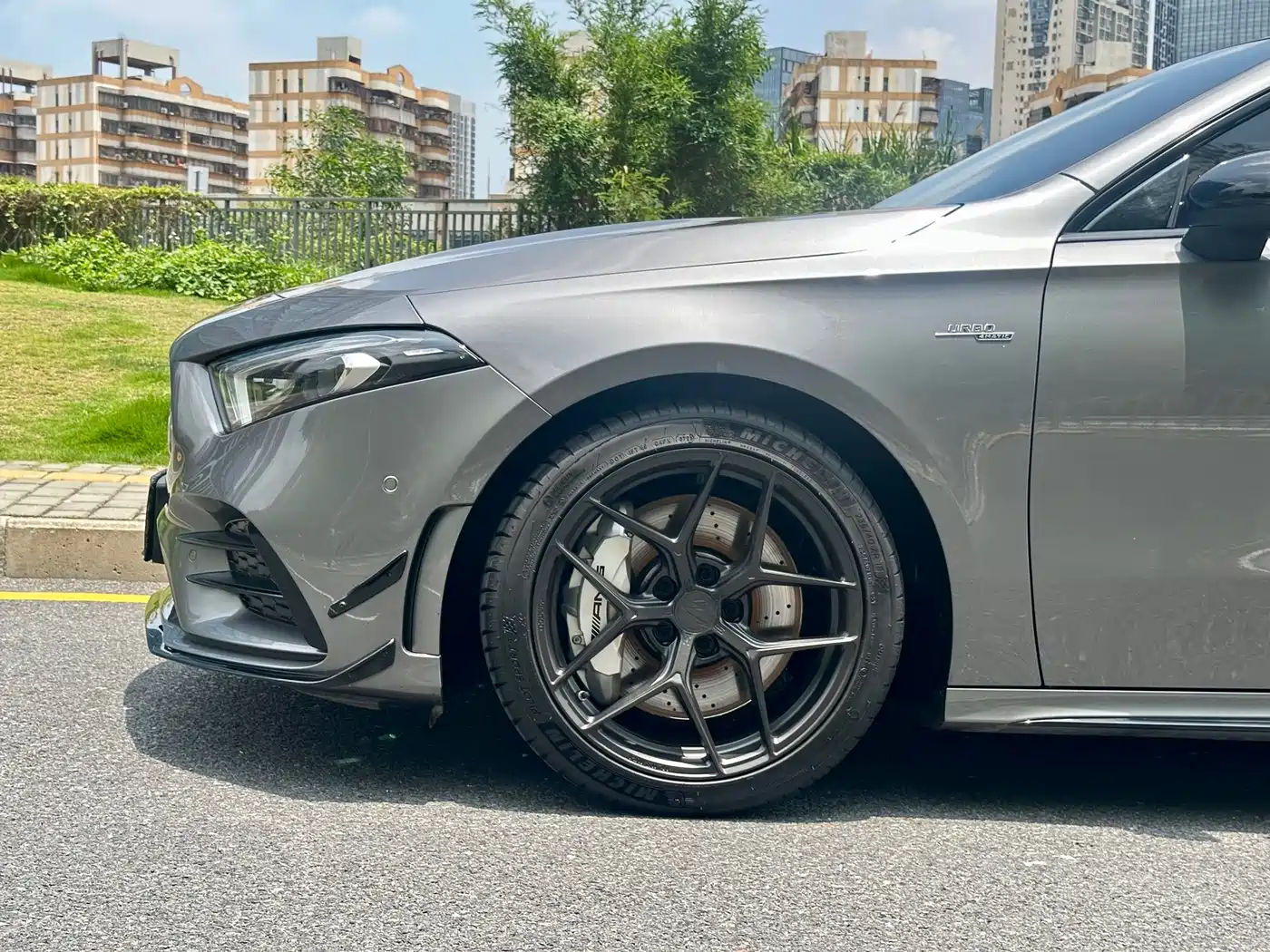 Mercedes-Benz A-Class AMG 2023 Model Year AMG A 35 L 4MATIC фото 4
