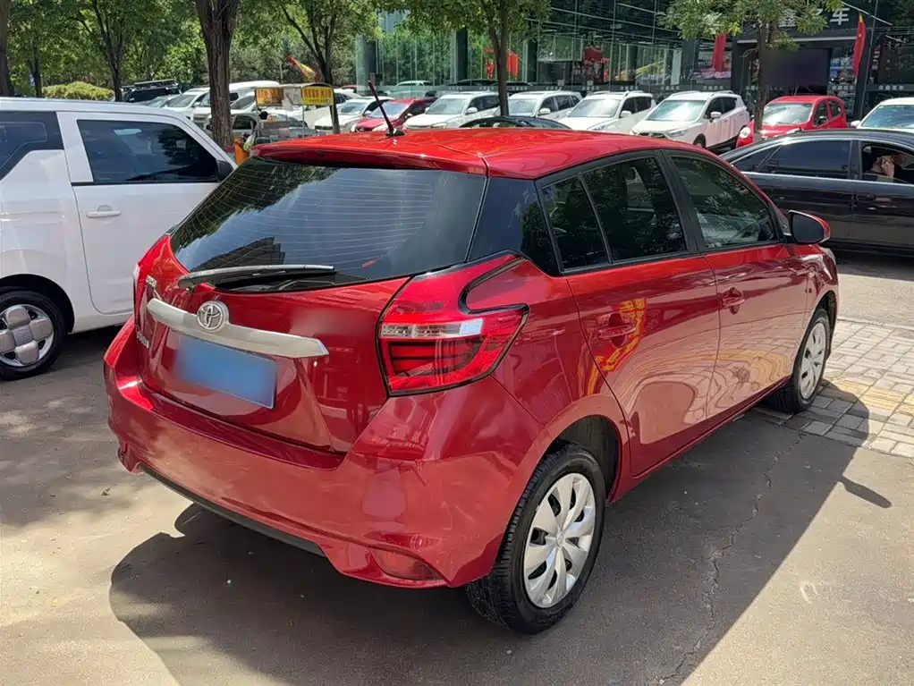 Toyota YARiS L Zhi Xuan 2016 Facelift 1.5E CVT Charming Edition фото 7