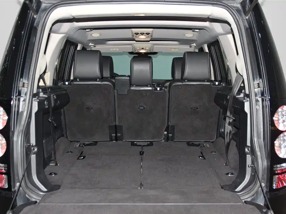 Фото 25 - Land Rover Discovery