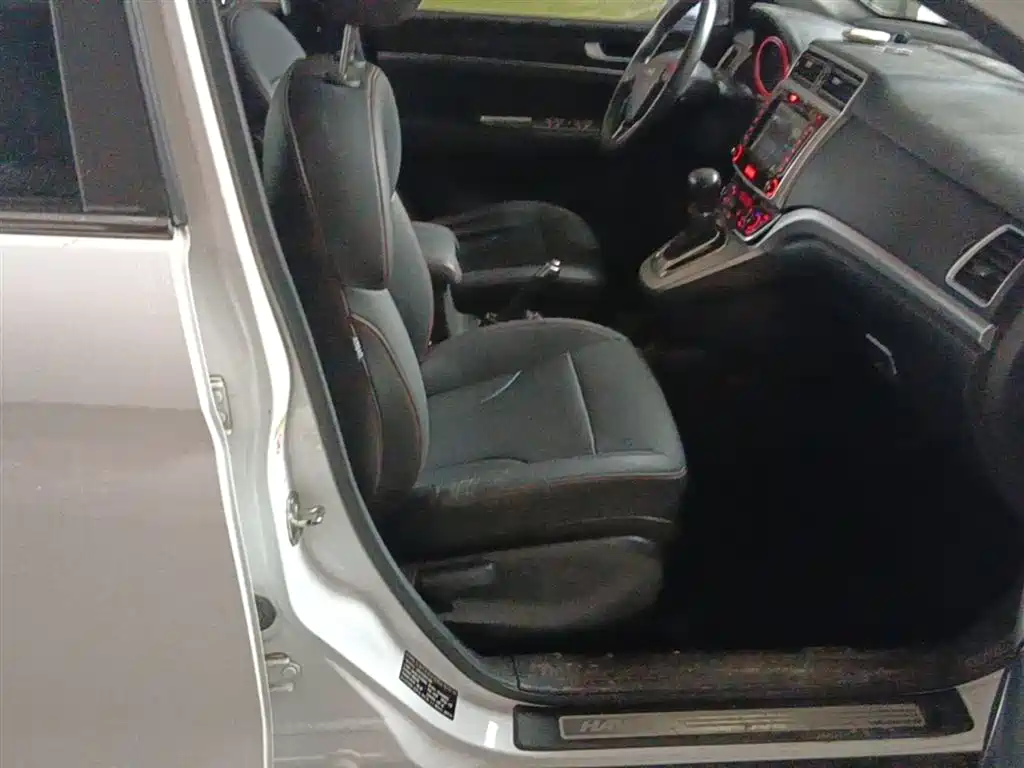 Haval M6 2017 1.5T Automatic 2WD Elite фото 25
