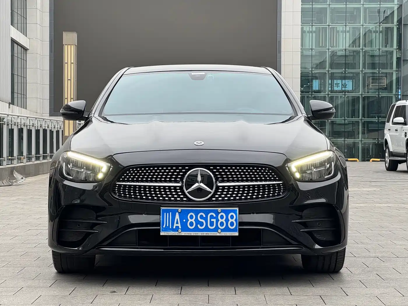  E CLASS
