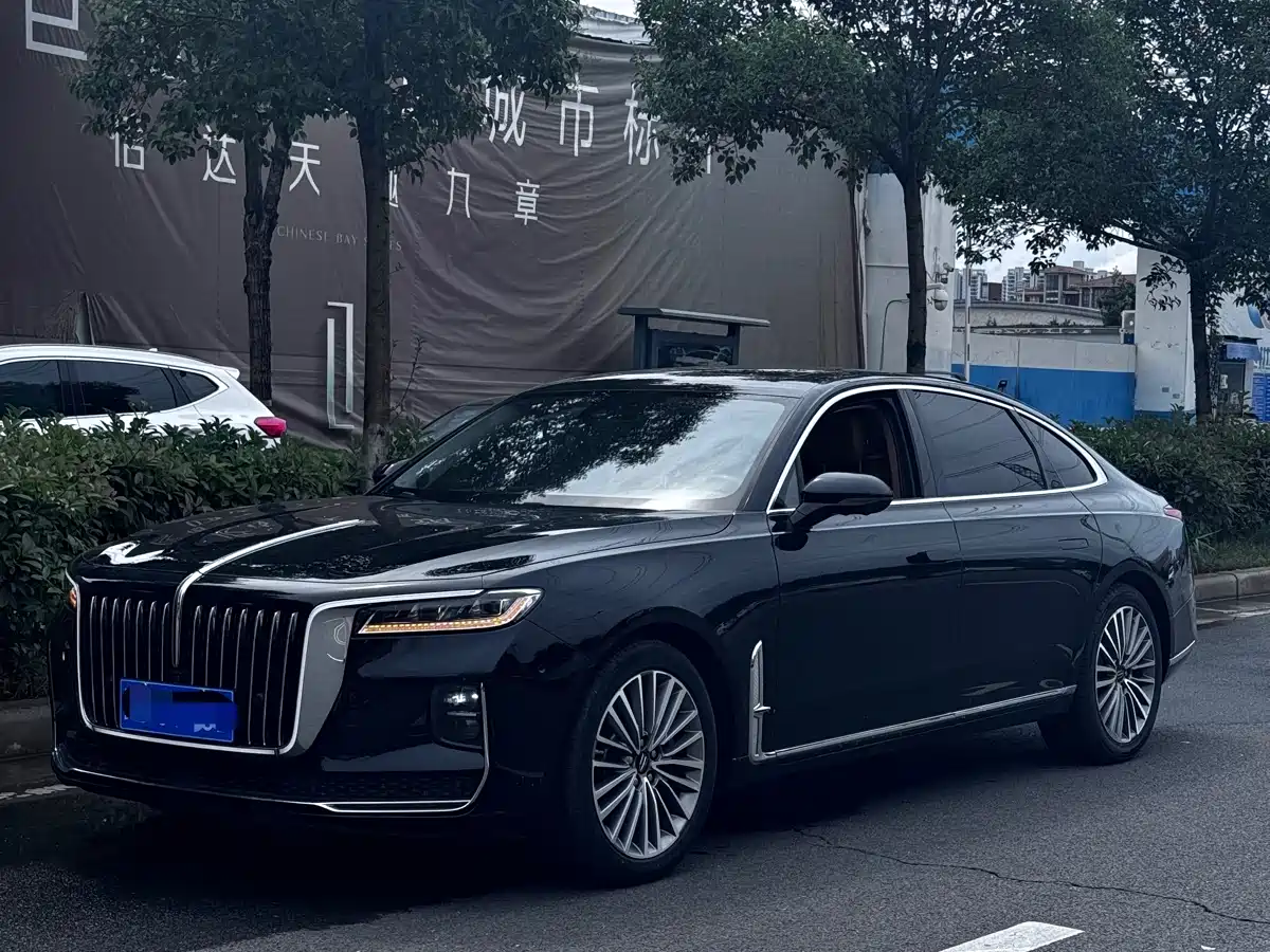 Hongqi H9 2023 2.0T Smart Connectivity Flagship Edition