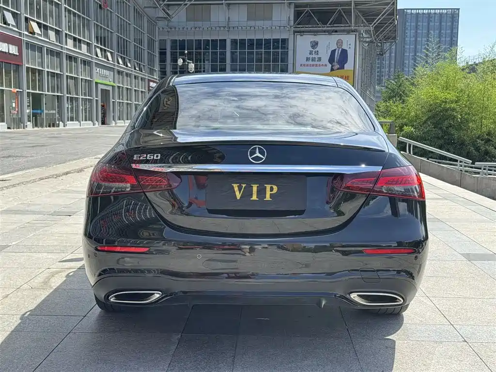 Mercedes-Benz E-Class (Import) 2023 E 260 Fashion Sport Edition фото 4