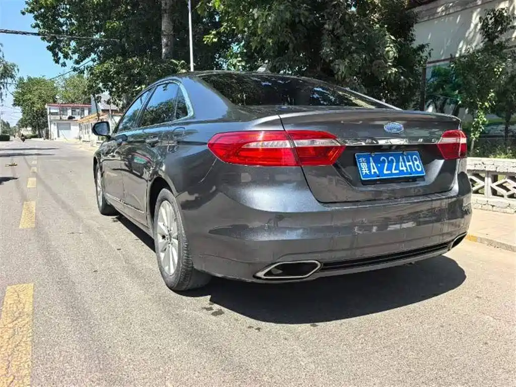 Ford Taurus 2016 EcoBoost 180 Luxury фото 9