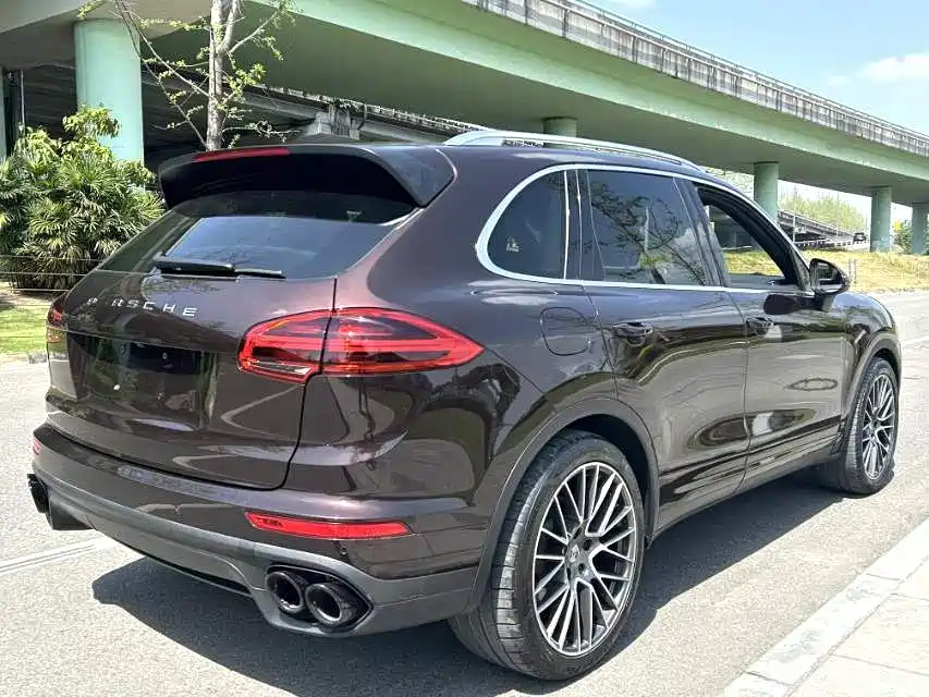 Porsche Cayenne 2015 Cayenne 3.0T фото 3