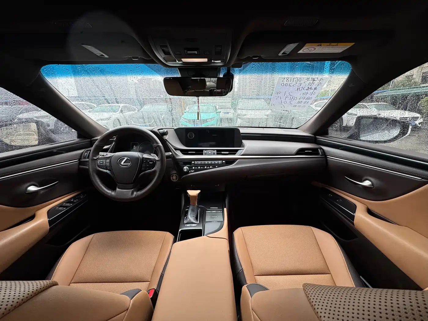 Lexus ES 2020 200 Excellence фото 17