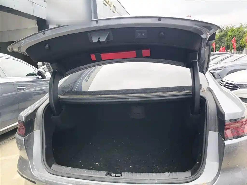 BYD Han 2025 DM-i 125KM Comfort фото 19