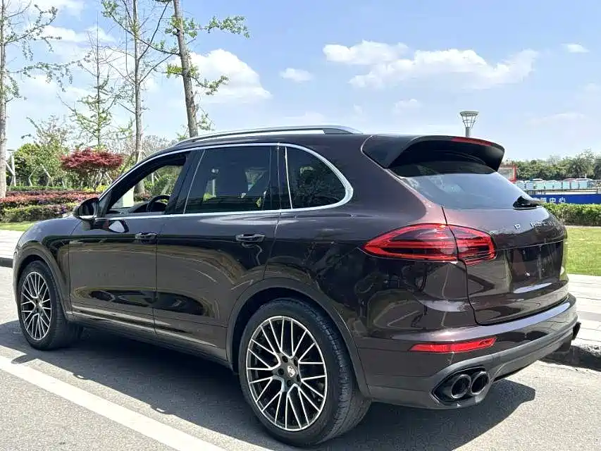 Porsche Cayenne 2015 Cayenne 3.0T фото 2