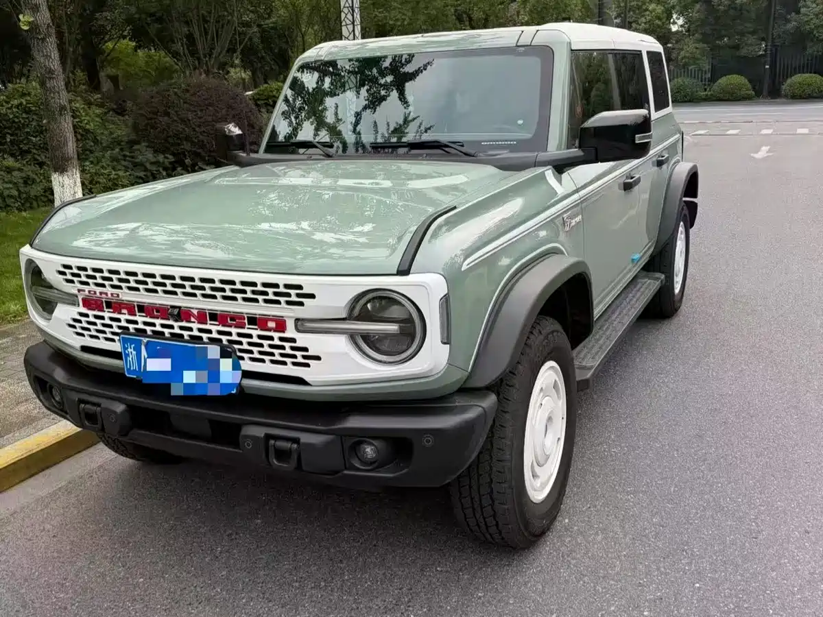 صورة 2 - Ford Bronco