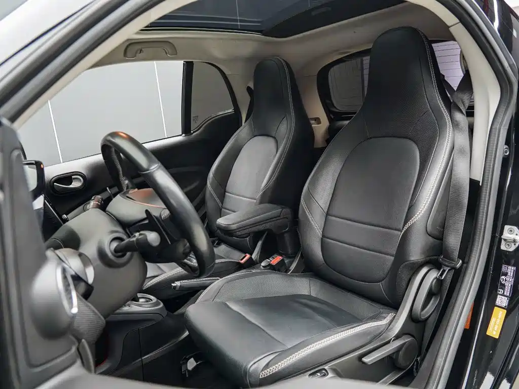 Brabus smart fortwo 2018 2018 0.9T Hardtop BRABUS Xclusive