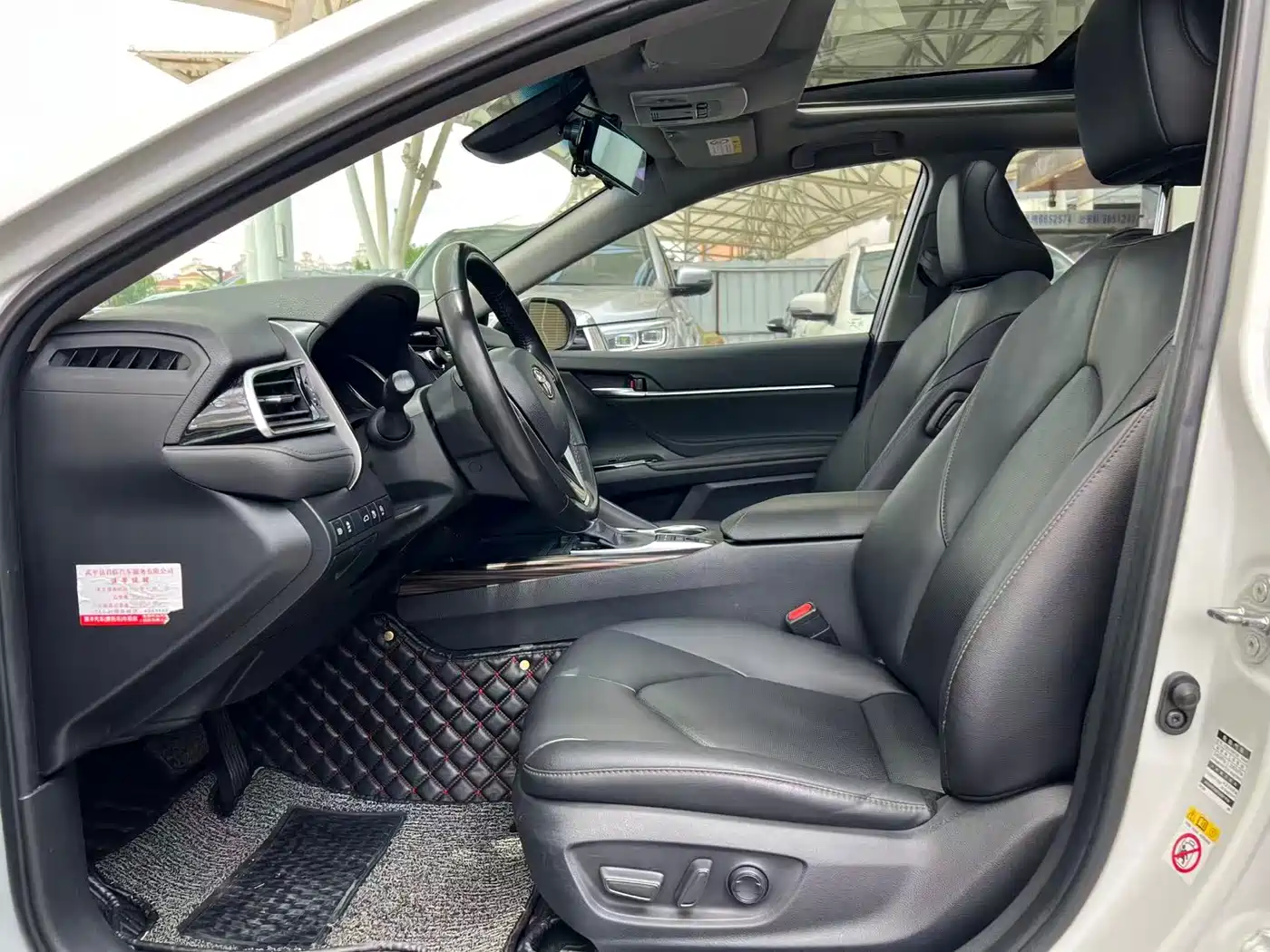 Toyota Camry 2018 2.5G Luxury Edition фото 3