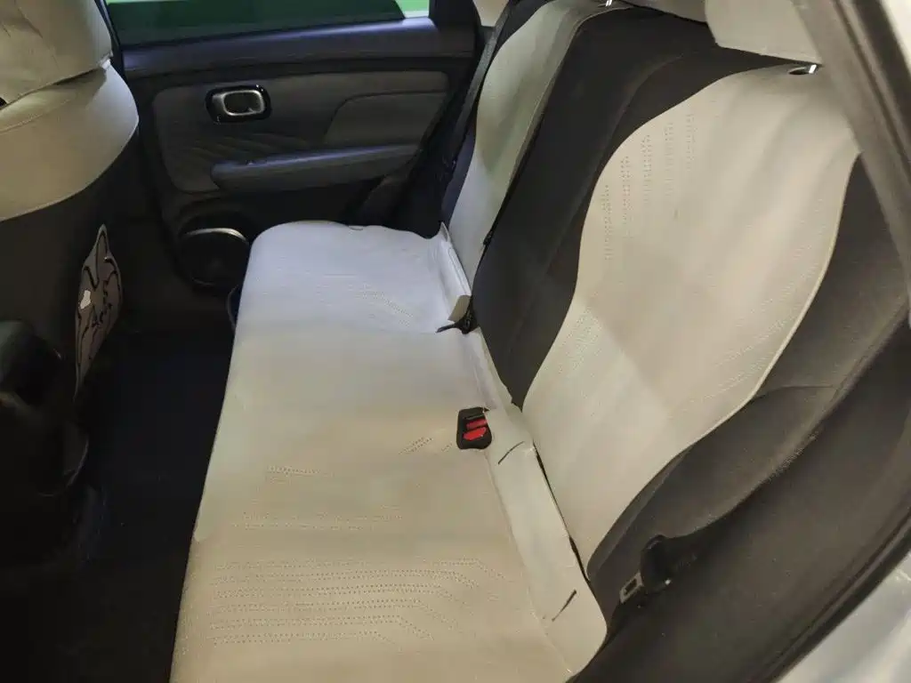Aion UT 2025 2025 Model 330 Starlight Edition