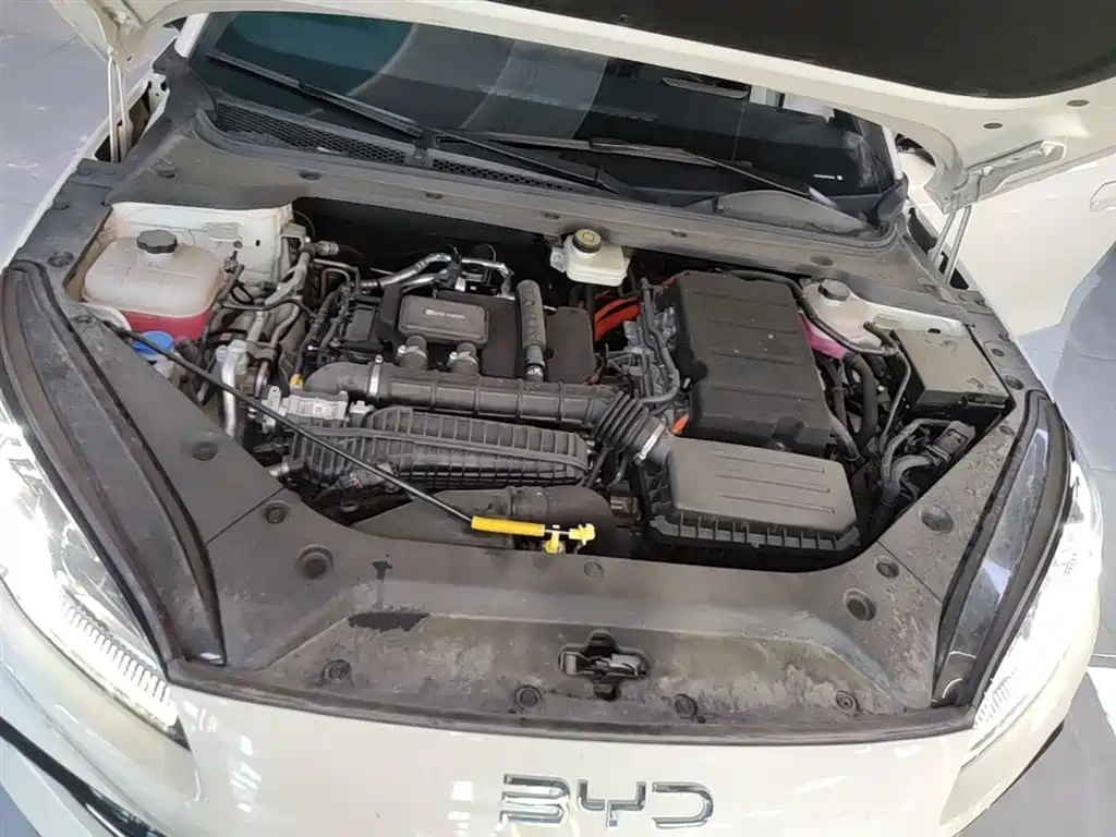 BYD Seal 06 New Energy 2025 DM-i Smart Drive Edition 120KM Luxury фото 20