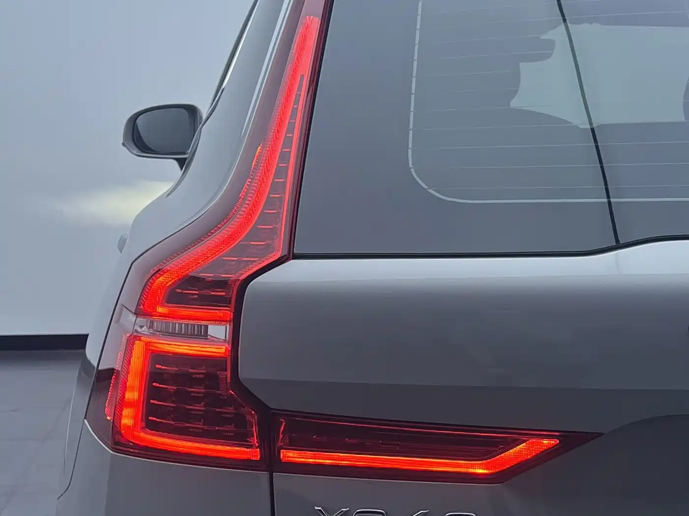 Photo 11 - Volvo XC60